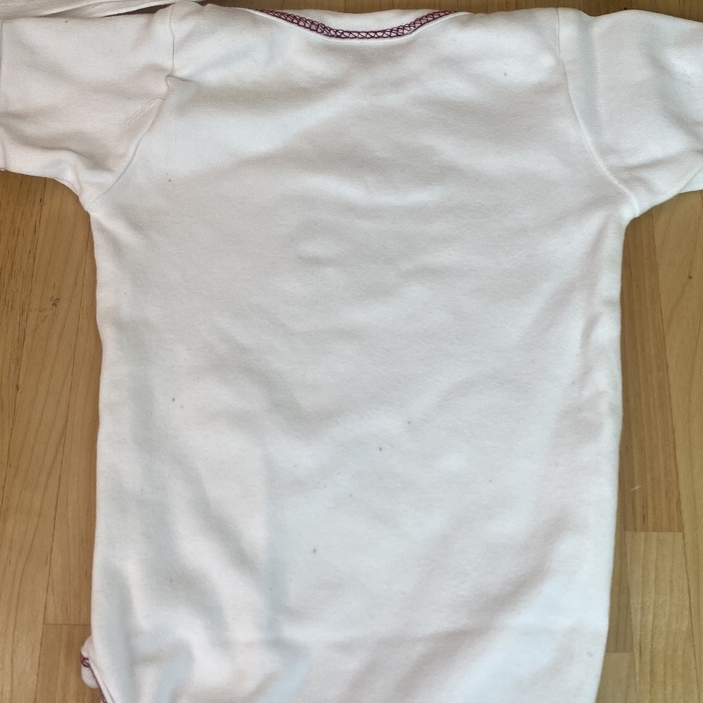OU onsie - Picture 4 of 5